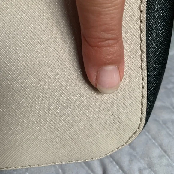 Kate spade, satchel, tote bag, tusk/black BNWT - Picture 9 of 11